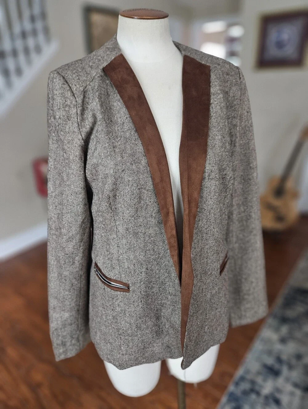 NWT! Fabrik Women's Blazer Jacket Large - Picture 2 of 5